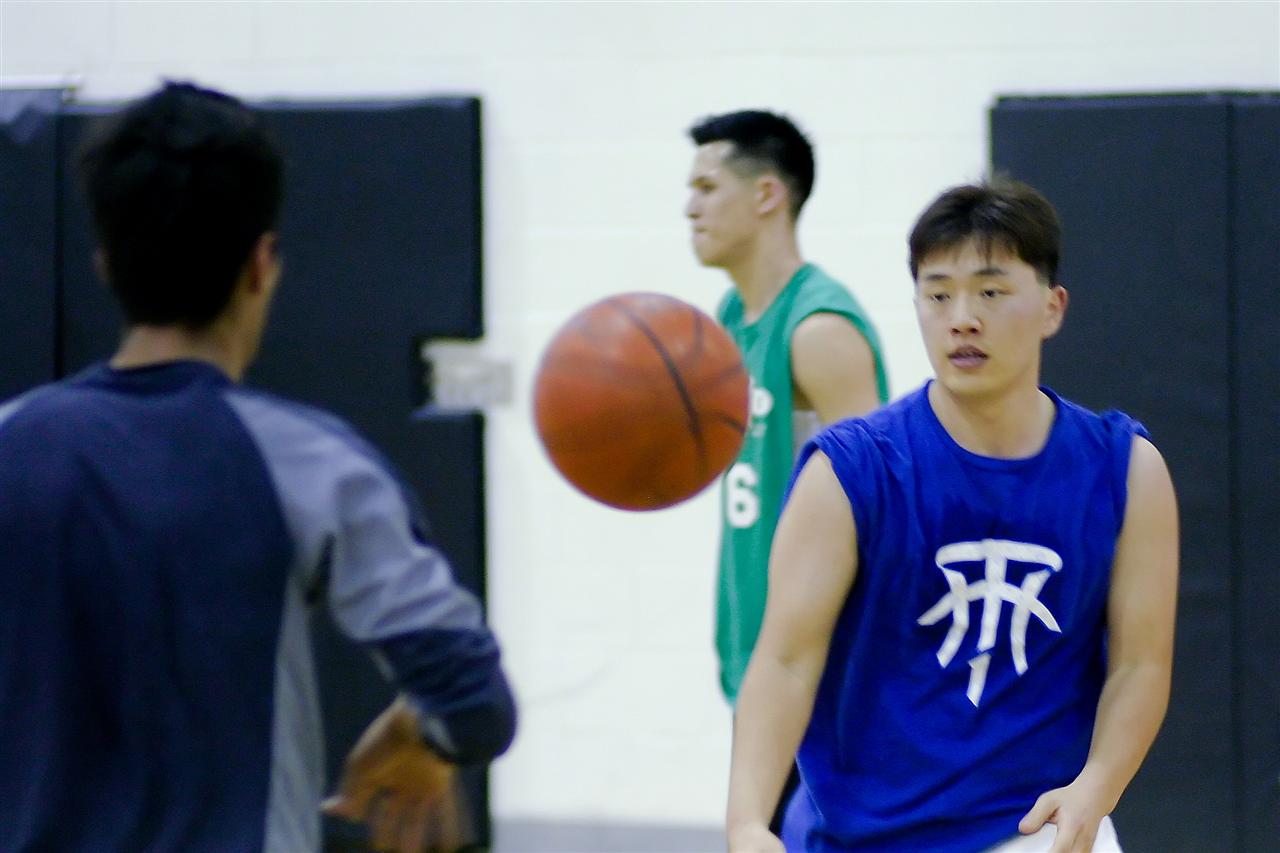 3on3-027 (Custom).jpg